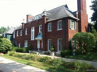 1008 Yorkshire Rd, Grosse Pointe, MI 48230