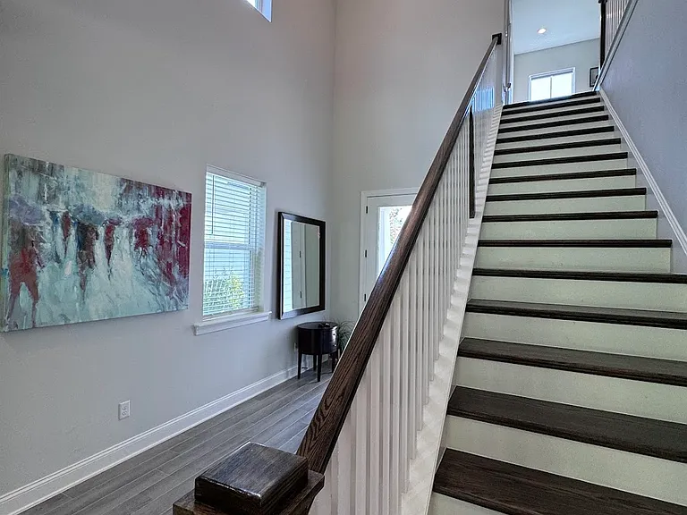 128 Zephyr Dr — Photo 32