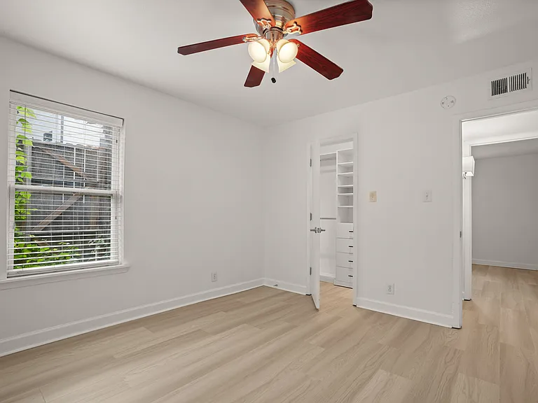 2020 S Congress Ave #A2102 — Photo 10