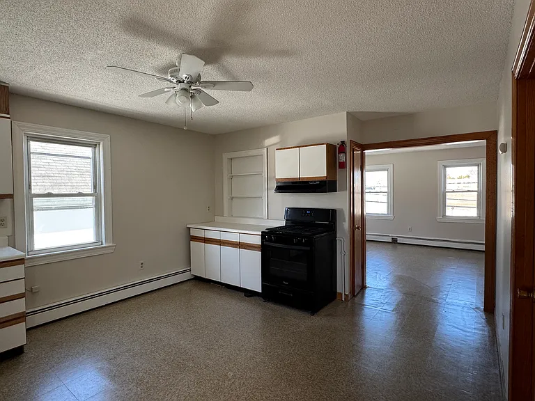 41 Northend St #2 — Photo 6
