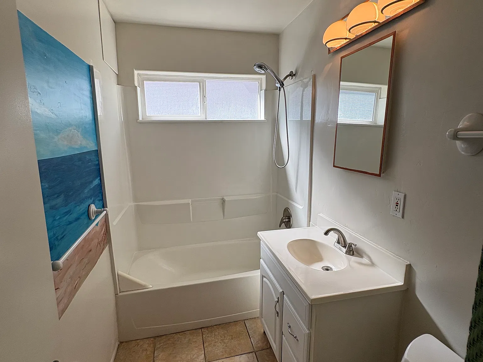 2 bed, 800 sqft, $4,200 — Photo 4
