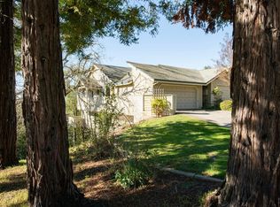 2001 Stonefield Ln, Santa Rosa, CA 95403