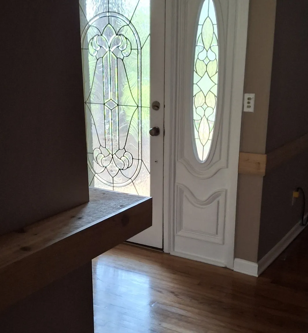 3 bed, 1916 sqft, $1,350 — Photo 2