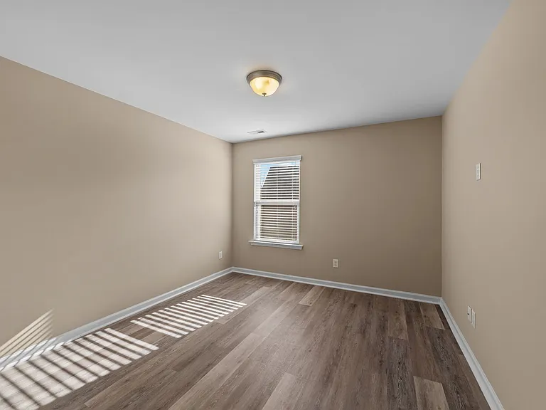 1563 Kythira Dr — Photo 34