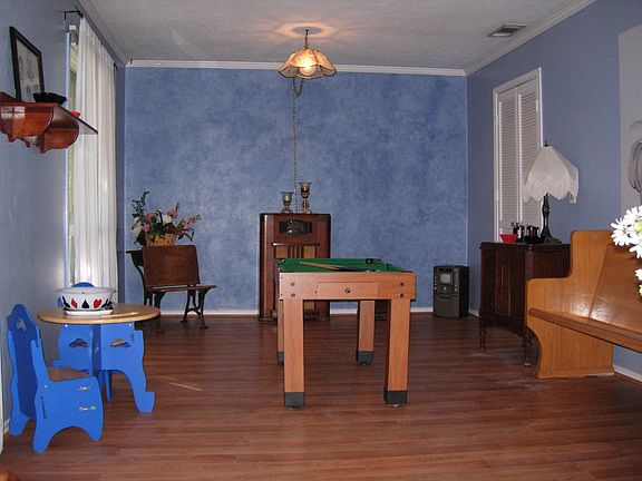 Formal Living/Dining currently being used as a gameroom