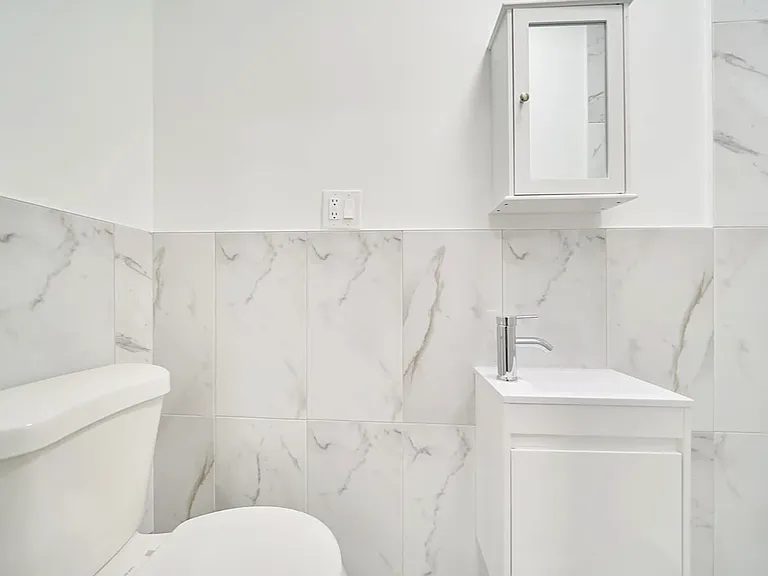 153 Norfolk St #3G — Photo 6