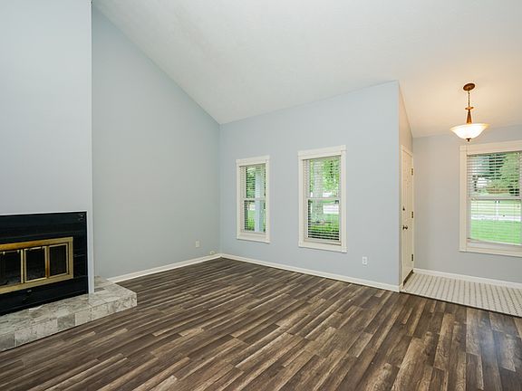 5th image of 8068 Buckland Dr