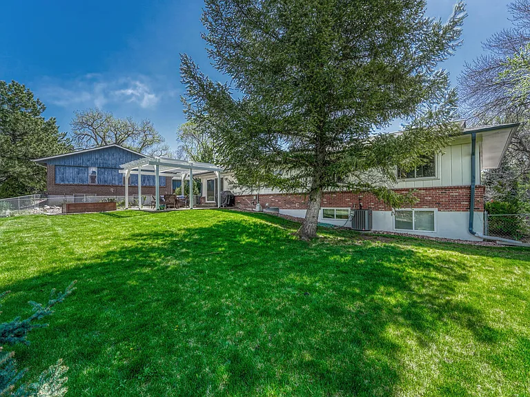 6905 E Hillside Pl — Photo 72