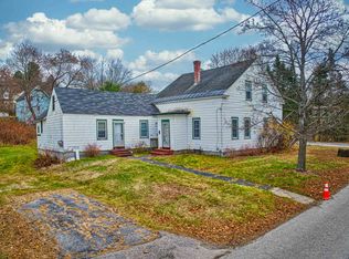 95-97 Cheney St, Newport, NH 03773