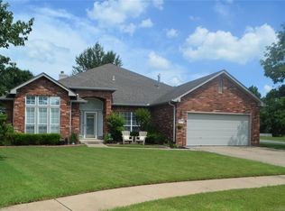 4404 W Joliet St, Broken Arrow, OK 74012
