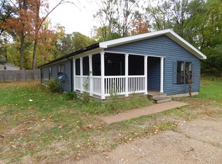 1718 Huntington Ave, Kalamazoo, MI 49048