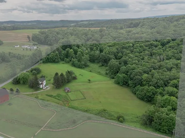 390 Wingard Rd, Hollsopple, PA 15935