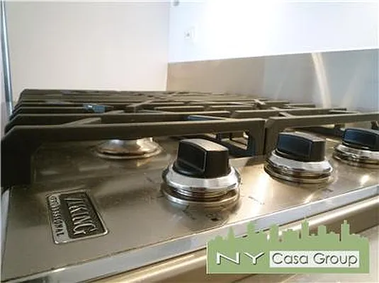 Rented by Halstead Real Estate | media 21