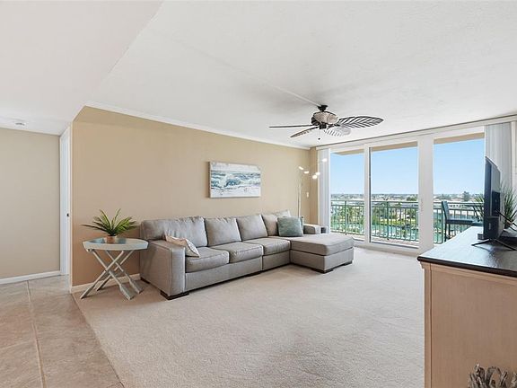 5th image of 1 Key Capri APT 608W