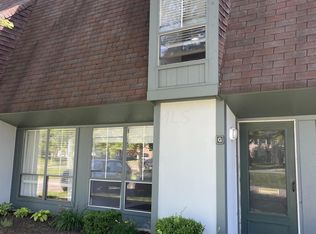 4692 Charecote Ln APT G, Columbus, OH 43220