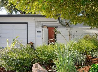 1982 Louis Rd, Palo Alto, CA 94303