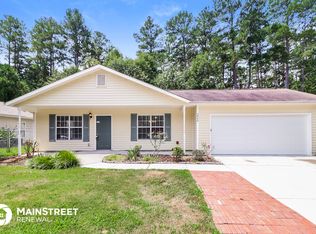 3940 Carlton Cove Ct, Loganville, GA 30052