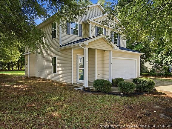 3rd image of 805 Bellingham Way