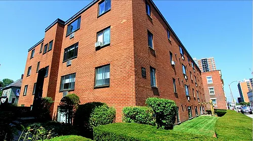 220 Babcock St Photo 1
