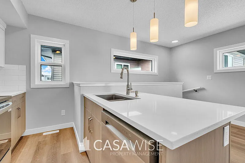 1 bed, 1.0 bath, 432 sqft, $1,425 — Photo 4