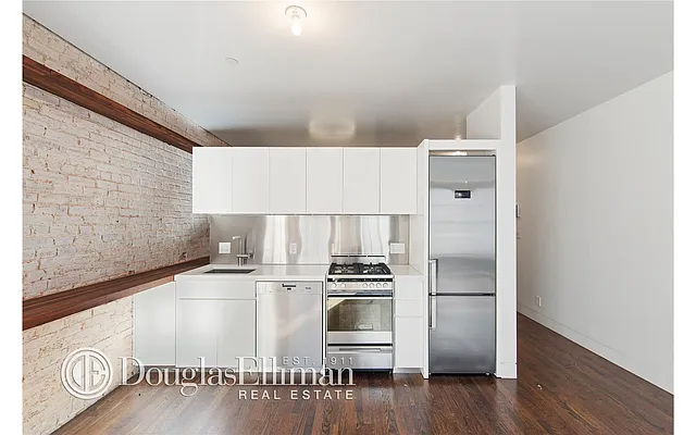 Rented by Douglas Elliman | media 10