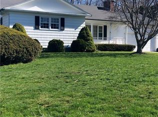 25 Glen Way, Westerly, RI 02891