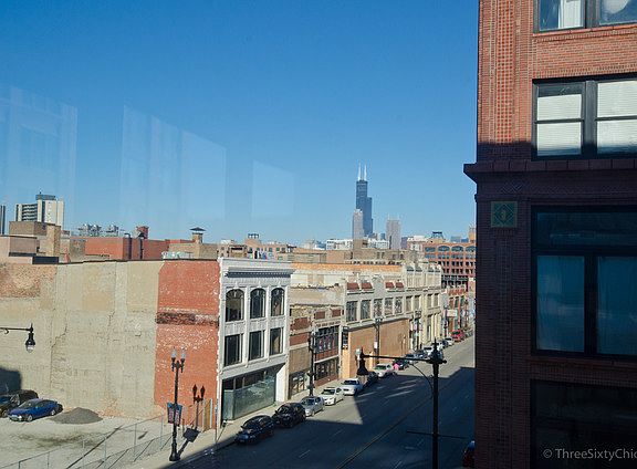 5th image of 2303 S Michigan Ave APT 306