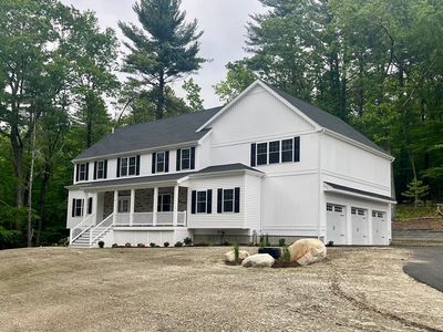 2 Colonel Rolls Dr, Westford, MA, 01886