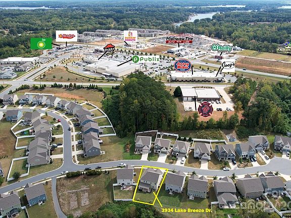 2nd image of 3934 Lake Breeze Dr