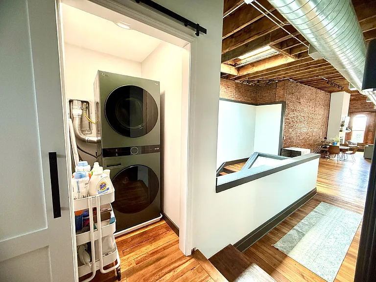 606 Court St #3A — Photo 16