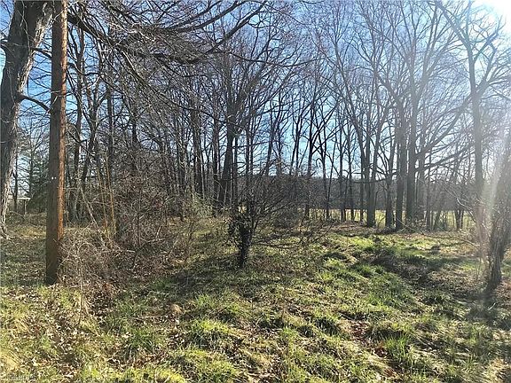 4th image of LOT 7 Loretta Ln Lot 7