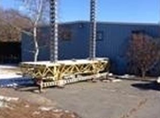 690 Main St, Acushnet, MA 02743