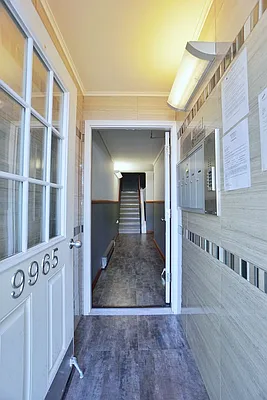 Sold by REMAX Elite | media 4