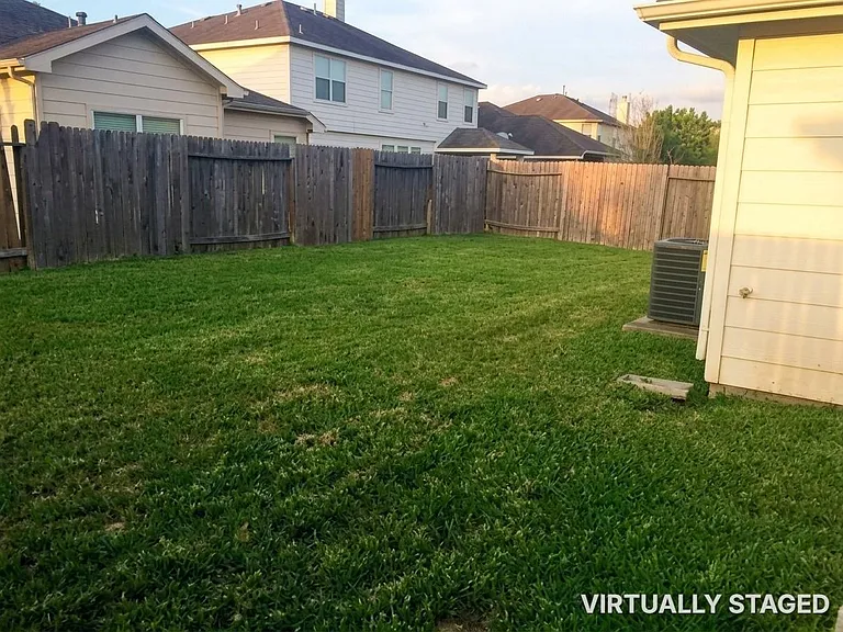 21522 Pointed Oak Ln — Photo 15