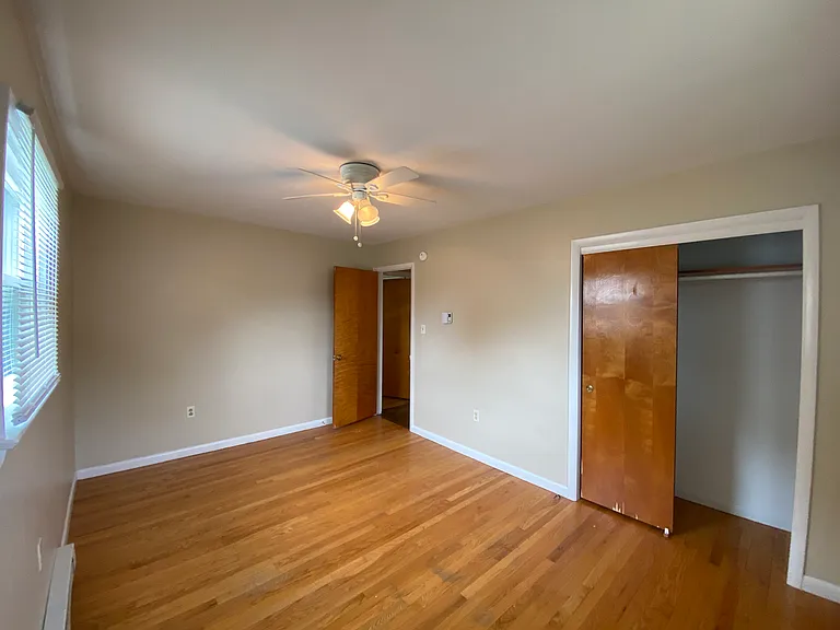 816 Gobin Dr — Photo 17