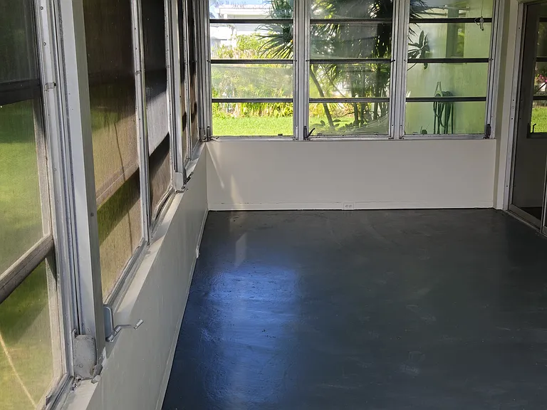 813 Ocean Dr — Photo 22