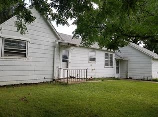 1650 S Rawleigh Ave, Freeport, IL 61032