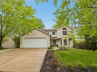 205 Green Mountain Dr, Bolingbrook, IL 60440