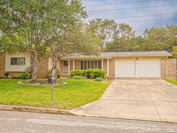 1229 CASTLE CLIMB, Universal City, TX 78148