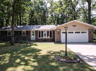 12888 Darlene Ct, Granger, IN 46530