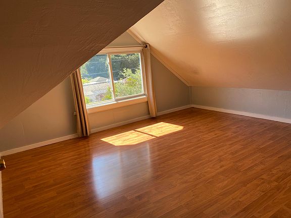 2nd image of 2151 Hanover St APT 5