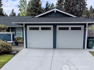 15113 111th Ave NE, Bothell, WA 98011