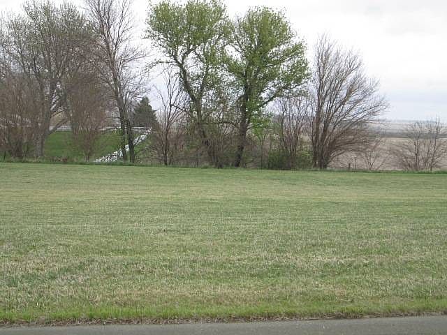 1st image of 407 S Main St