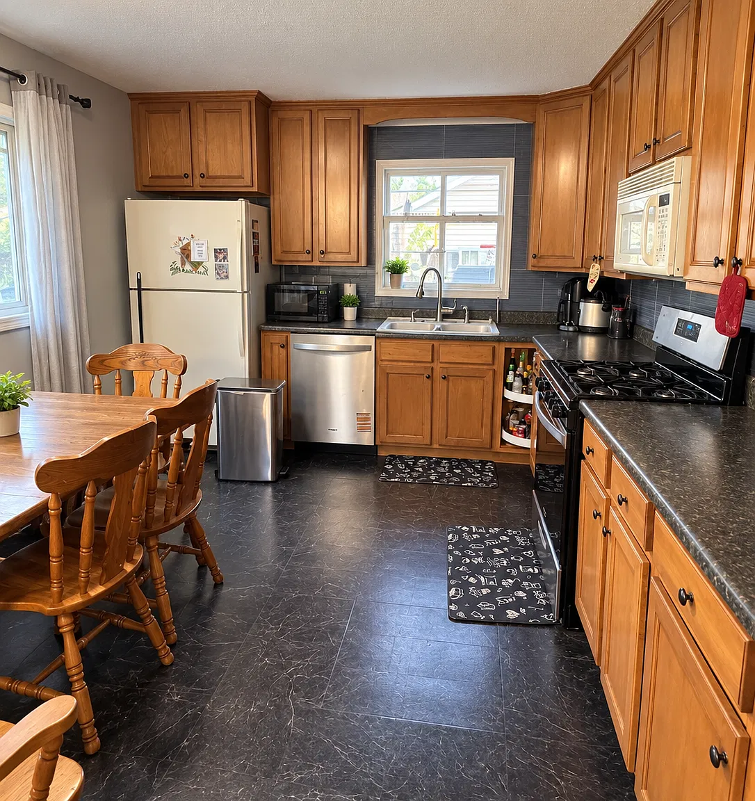 4 bed, 1600 sqft, $2,650 — Photo 4