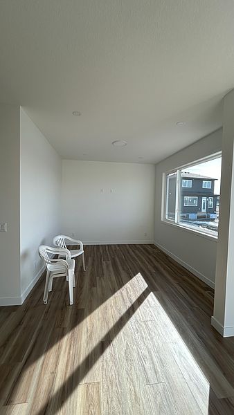 Calgary House for rent - 4 Bedrooms — photo 8