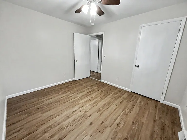 1813 Walker Ave — Photo 13