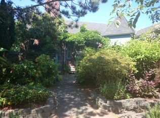 2849 29th Ave W, Seattle, WA 98199