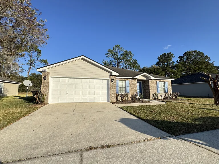 11273 Silver Key Dr — Photo 1