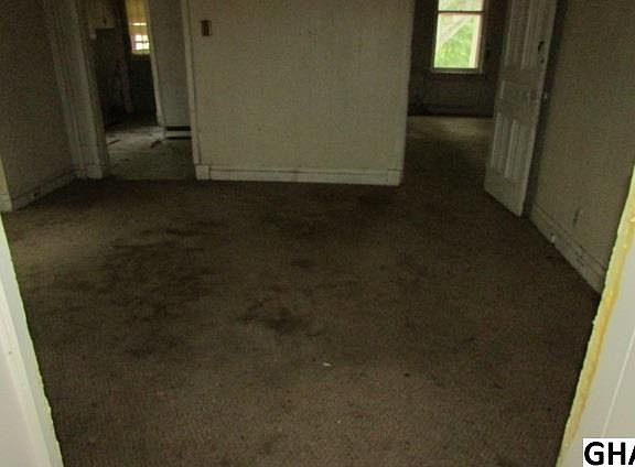 5th image of 1911 State St