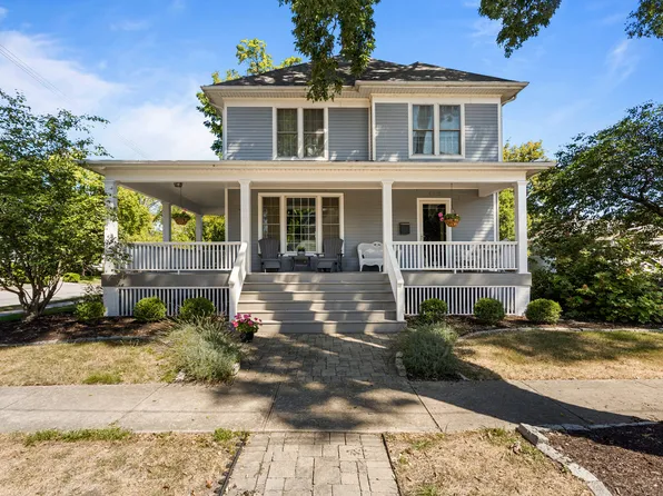 402 E Main St, Monticello, IL 61856